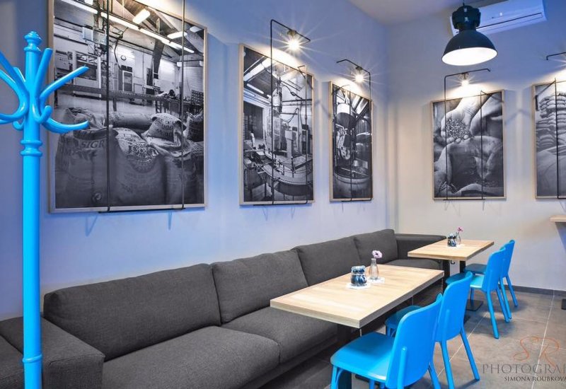HENRI espresso bar