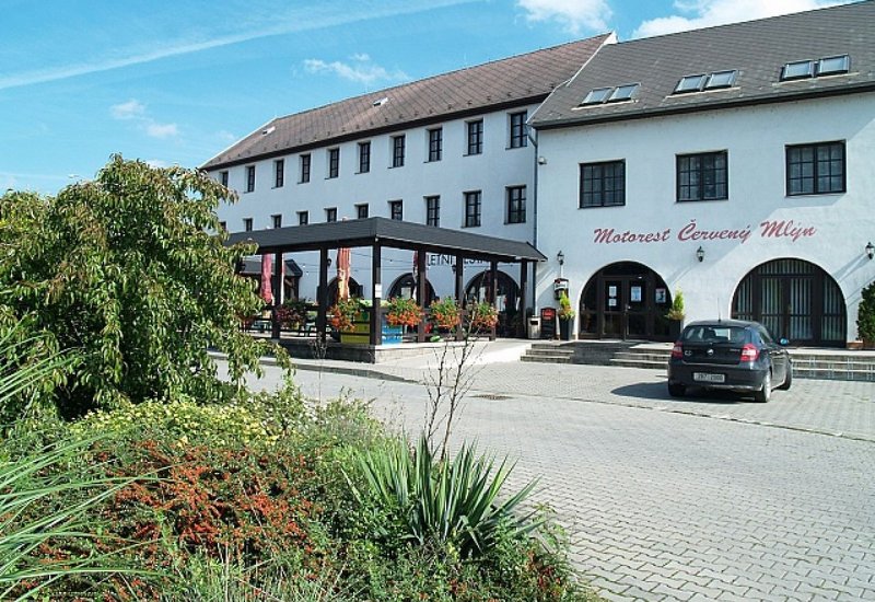 Restaurant Penzionu Červený Mlýn
