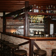 Bar Cihelna