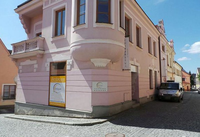 Kavárna Ambrozia Cukrářství u Veselých