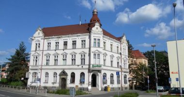 Ve dvoře
