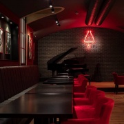 Piano Lounge