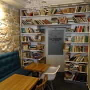 Le Frenchie café
