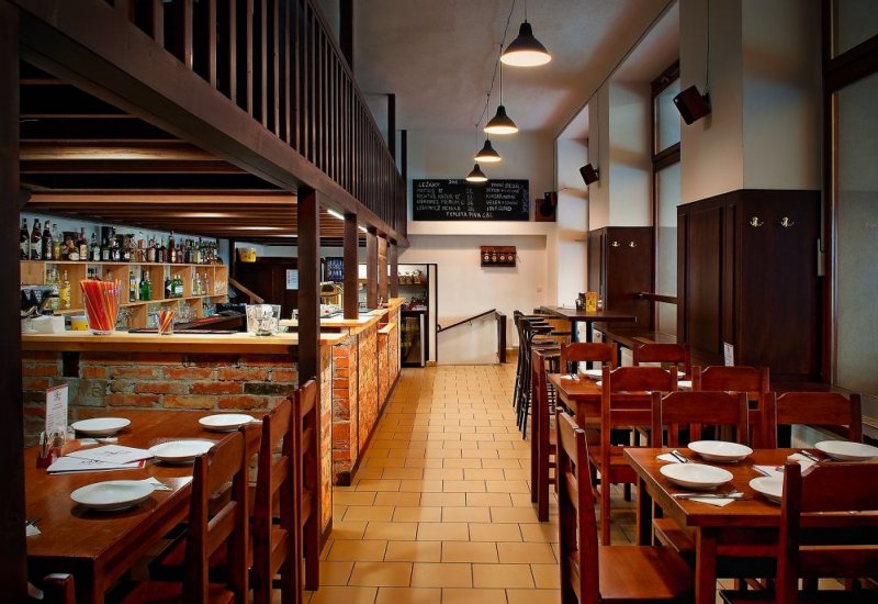 Montenegro pub