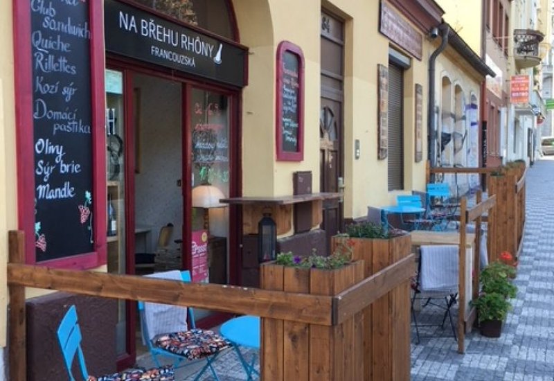 Vinárna Na břehu Rhôny Francouzská