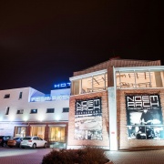 Noem Arch Restaurant