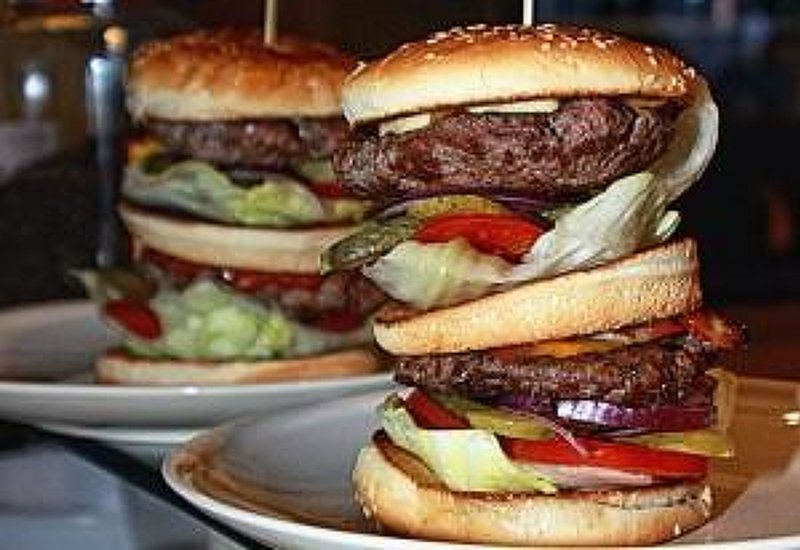 YES Burger Seifertova