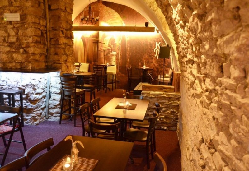 Vinný bar Slámovka