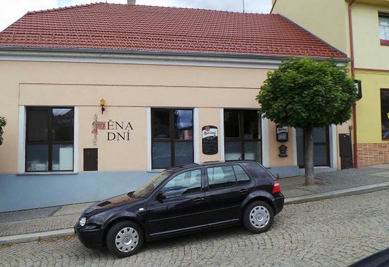 Vinárna Pěna dní