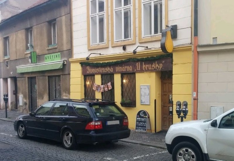 Vinárna U Hrušky