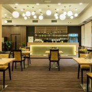 Design restaurace hotelu Lužnice