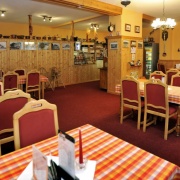 Restaurant Hotelu Hřebenová Bouda