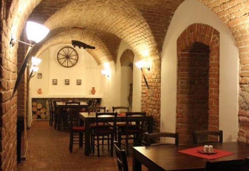 Restaurace a vinárna Pod Radničním kolem