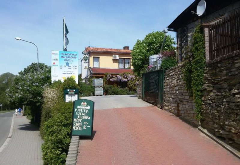 Vinárna - Bar Nad Sklípkem