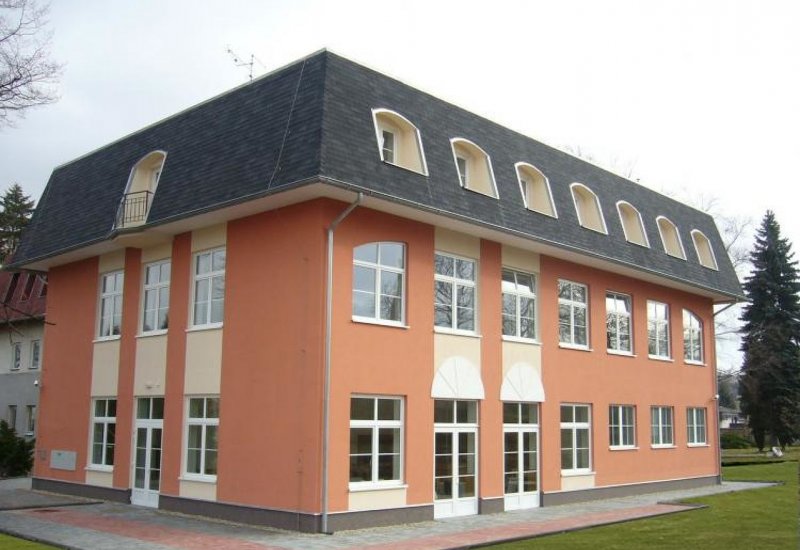 Vzdělávací středisko a hotel "U Kostela bez věže"
