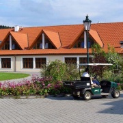 Darovanský Dvůr
