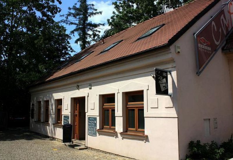 Kavárna Penzion &amp; PoloCafé U Lávky